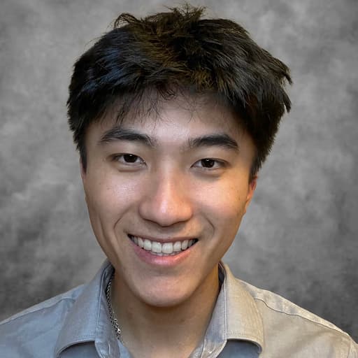 Headshot of Noah Shinn